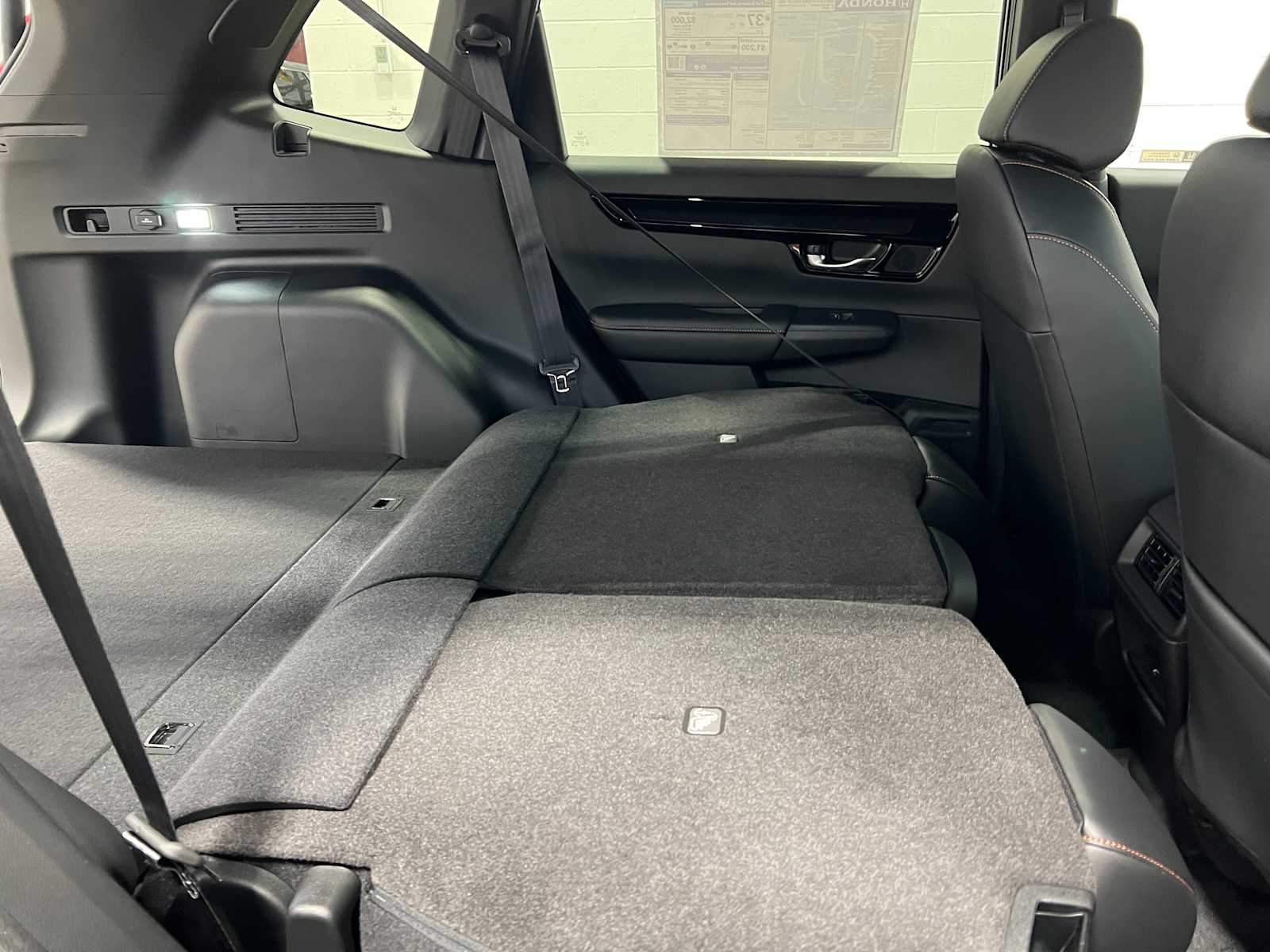 2025 Honda CR-V Sport Touring 36