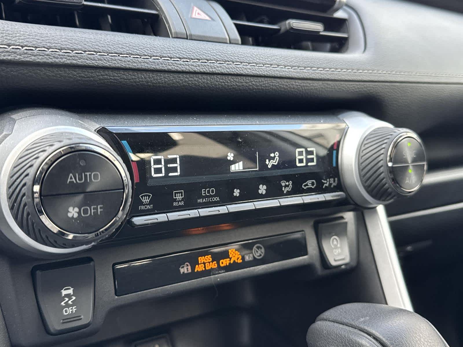 Thumbnail: 2024 Toyota RAV4 - 32