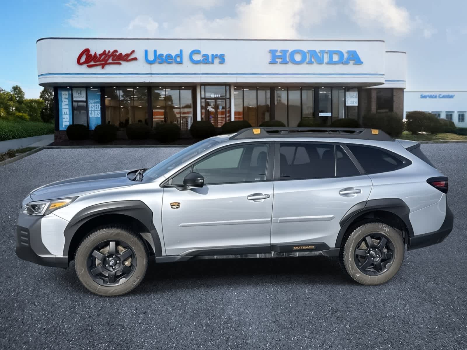 Thumbnail: 2023 Subaru Outback - 2