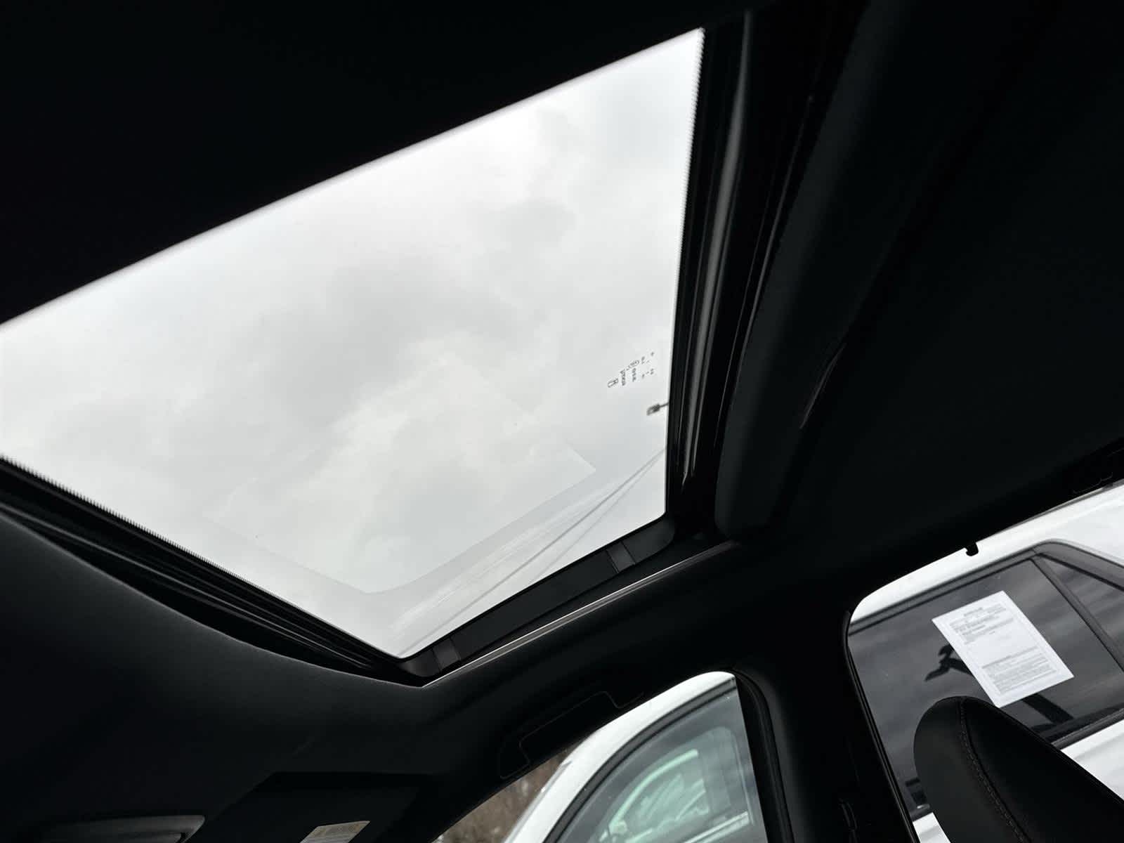 Thumbnail: 2023 Honda Passport - 15