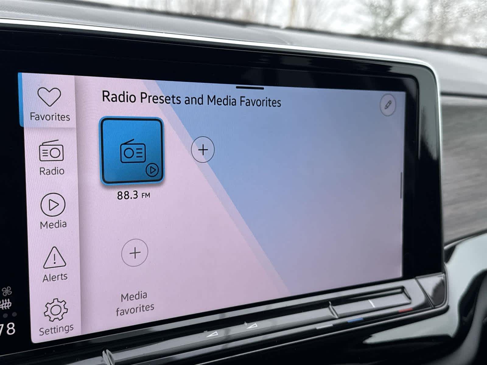 Thumbnail: 2024 Volkswagen Atlas - 24