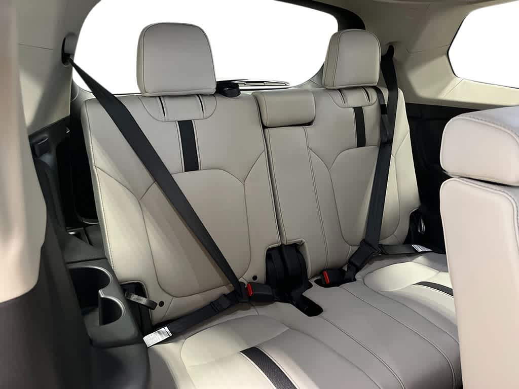 Thumbnail: 2026 Honda Pilot - 25