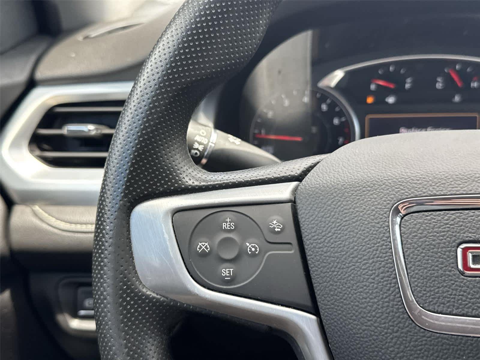 Thumbnail: 2022 GMC Acadia - 19