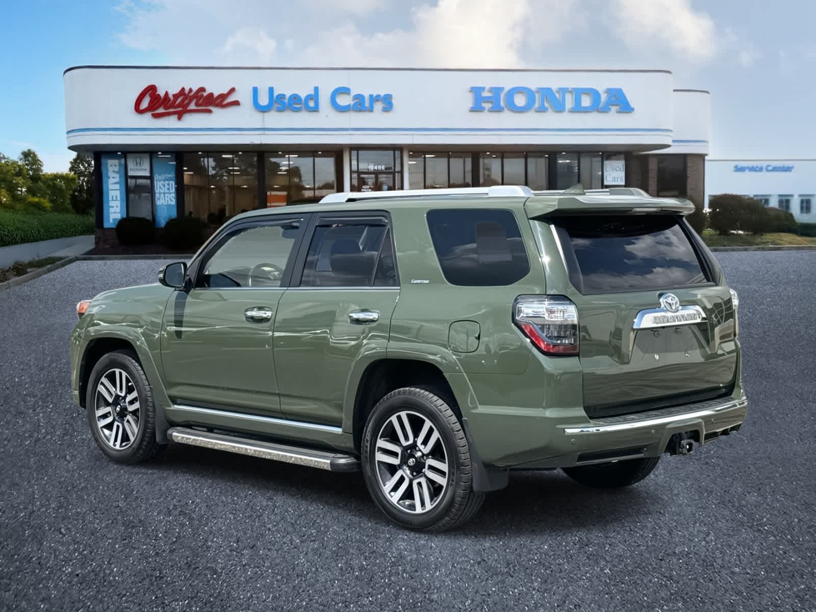 Thumbnail: 2022 Toyota 4Runner - 3