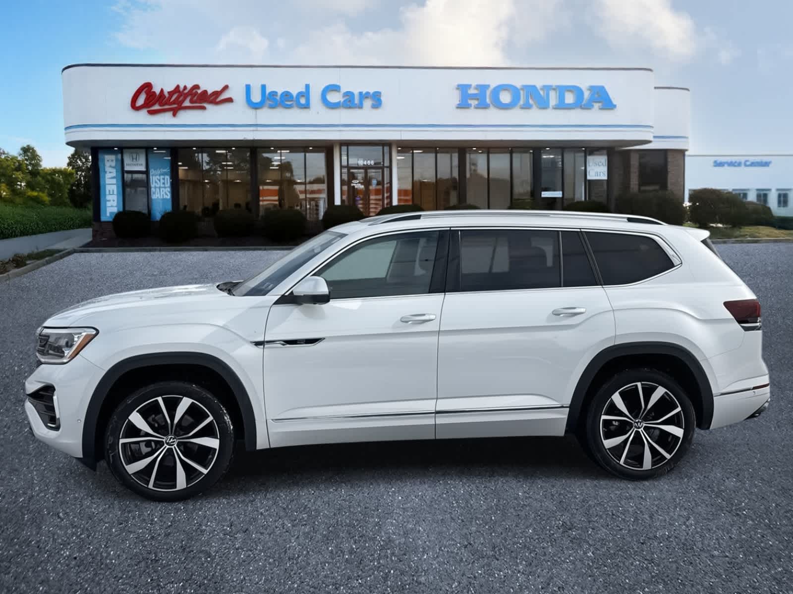 Thumbnail: 2024 Volkswagen Atlas - 2