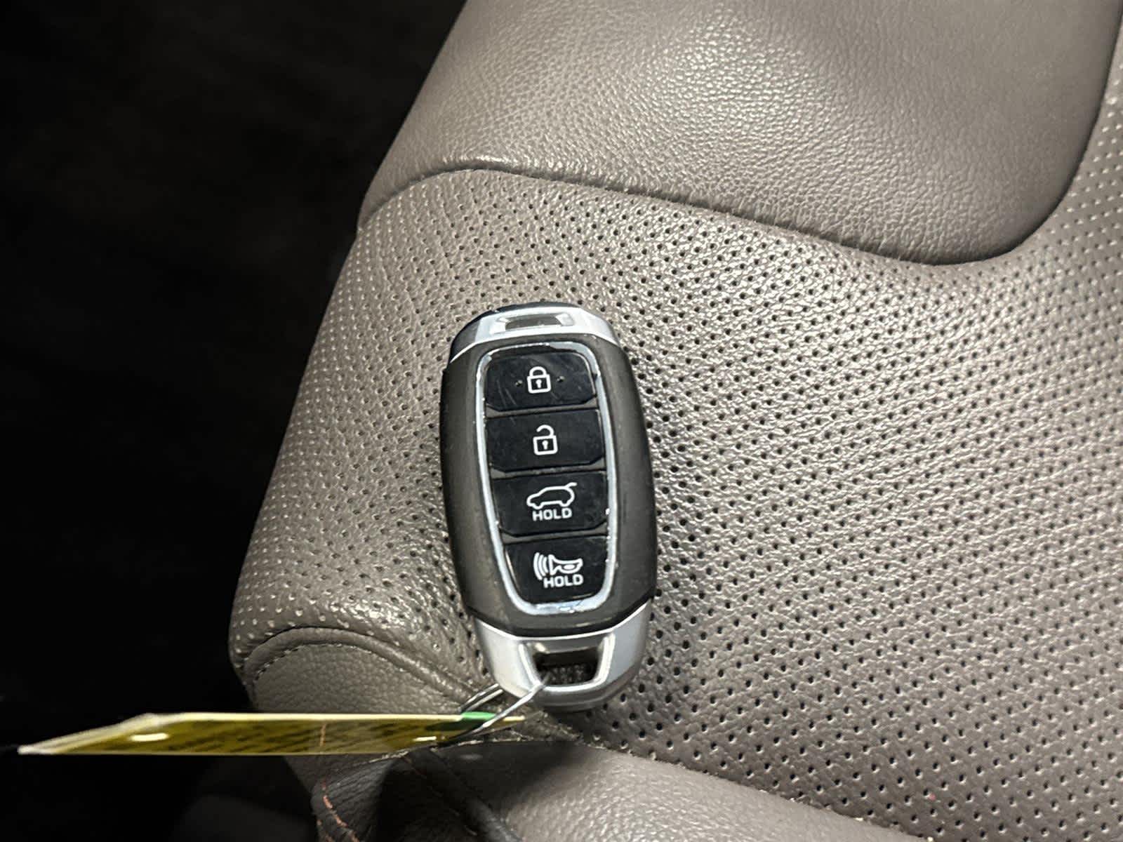 Thumbnail: 2019 Hyundai Santa Fe - 33