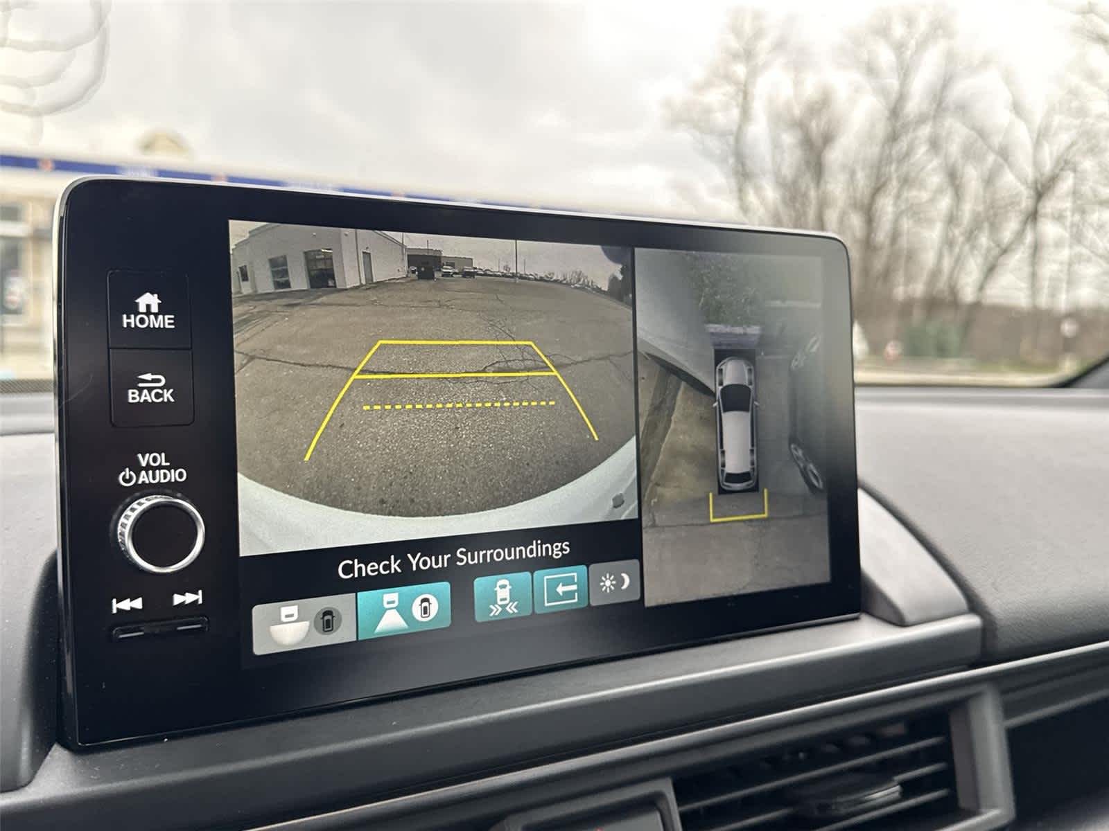 Thumbnail: 2025 Honda Pilot - 24