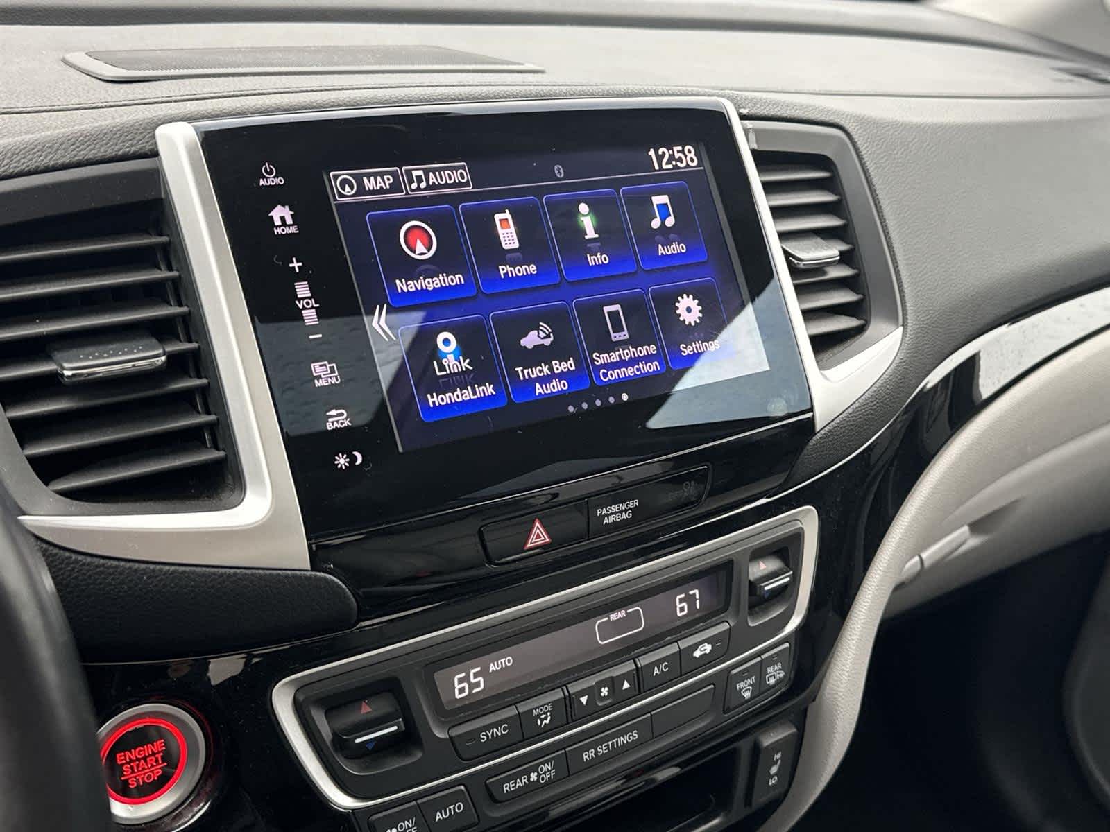 Thumbnail: 2017 Honda Ridgeline - 21