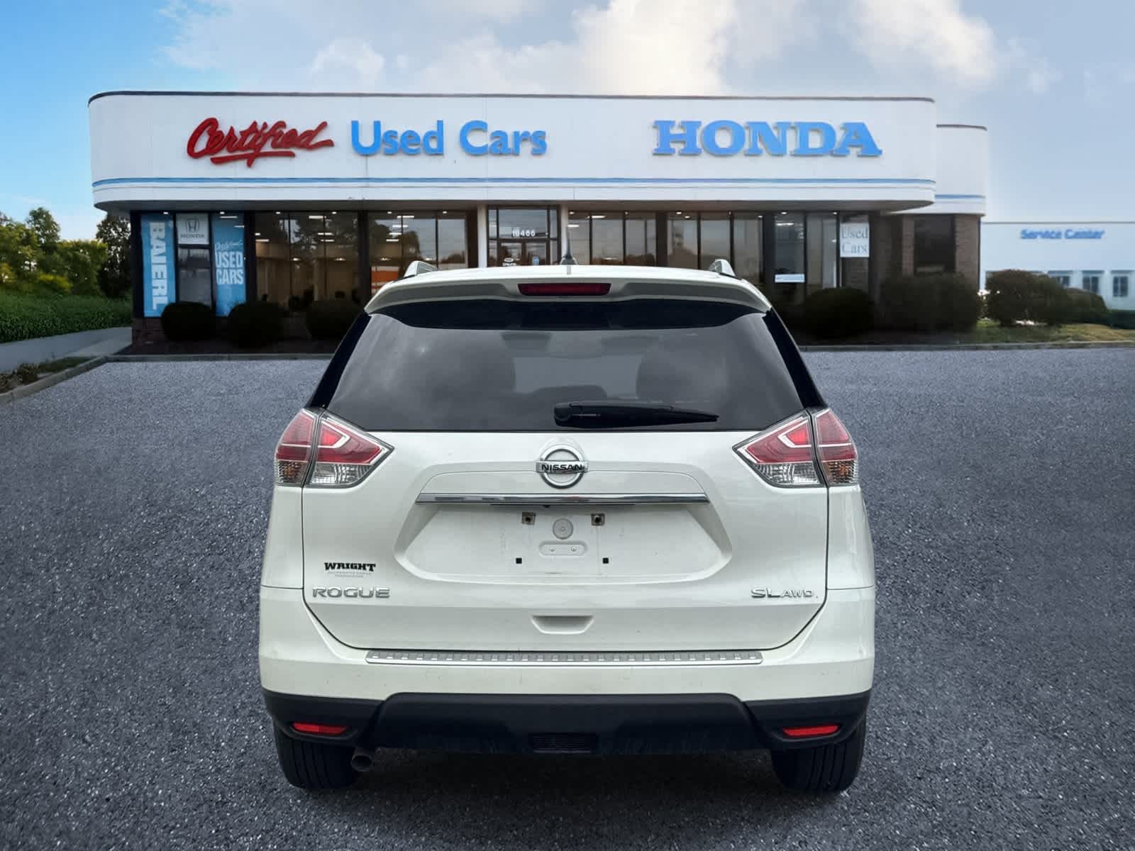 Thumbnail: 2015 Nissan Rogue - 4