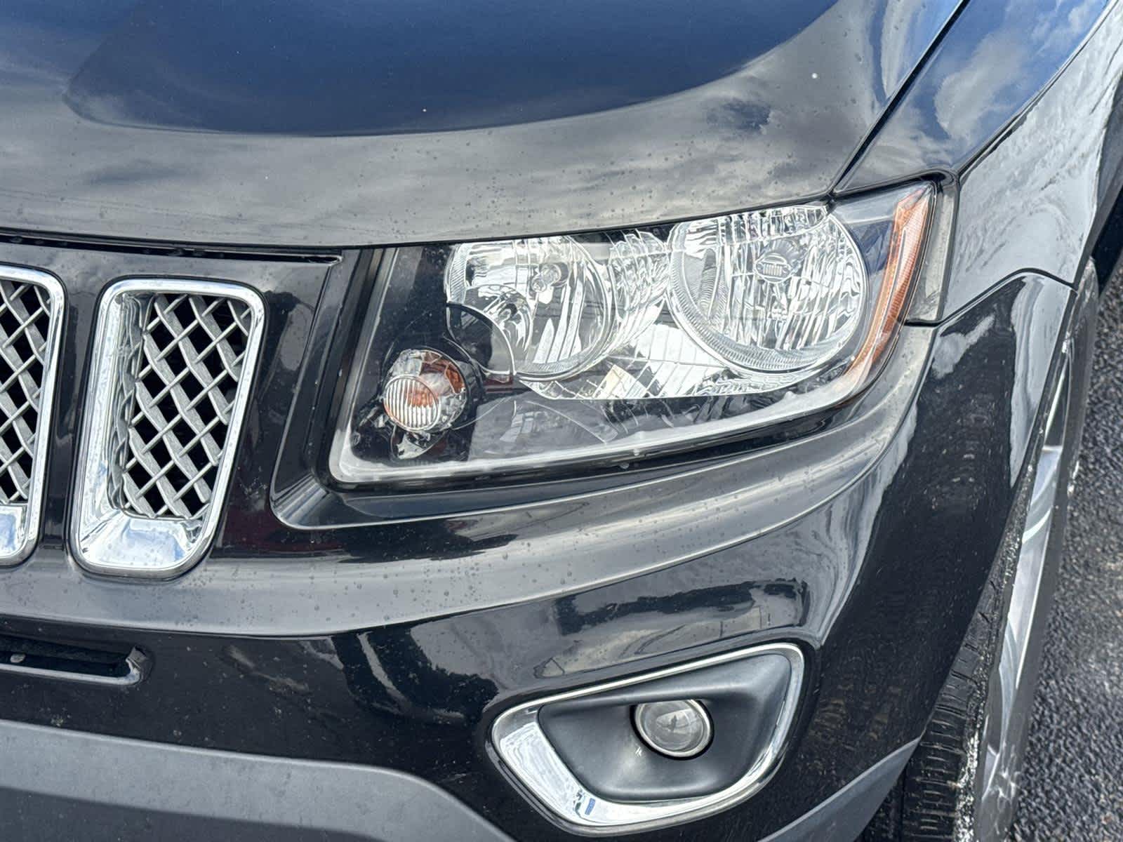 Thumbnail: 2016 Jeep Compass - 9