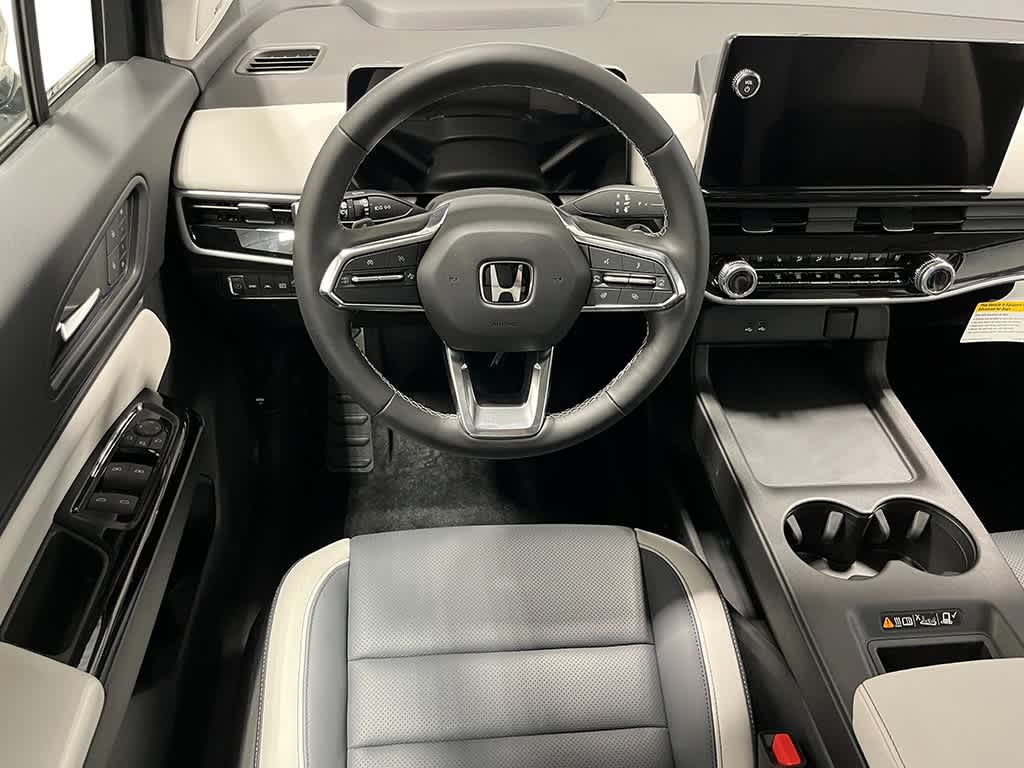 Thumbnail: 2026 Honda Prologue - 16