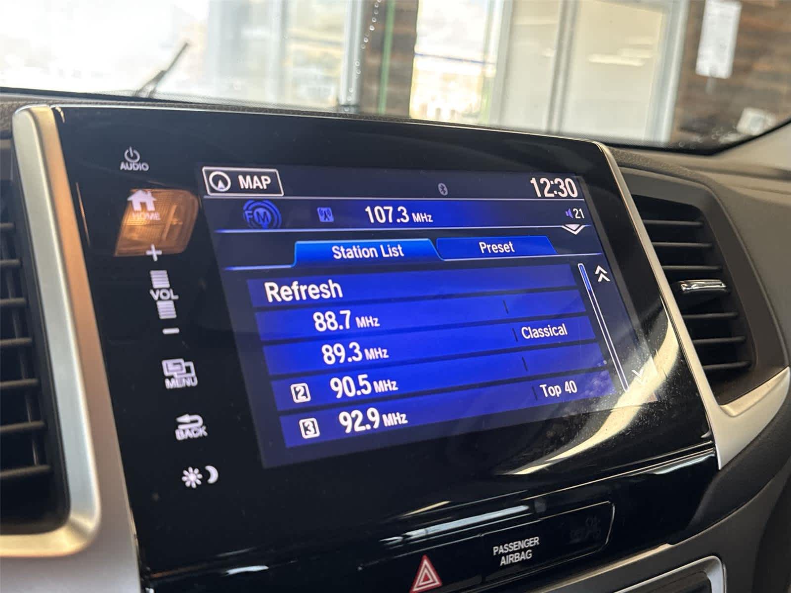 Thumbnail: 2017 Honda Ridgeline - 25