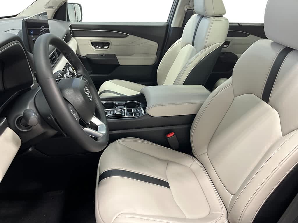 Thumbnail: 2026 Honda Pilot - 12