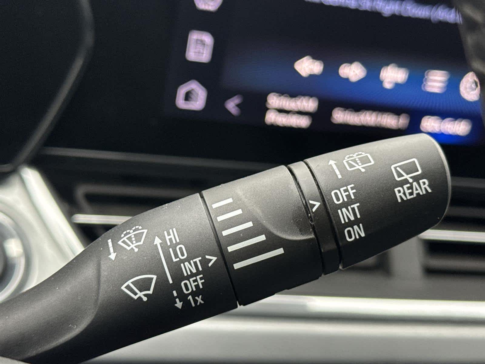 Thumbnail: 2024 Chevrolet Trax - 21