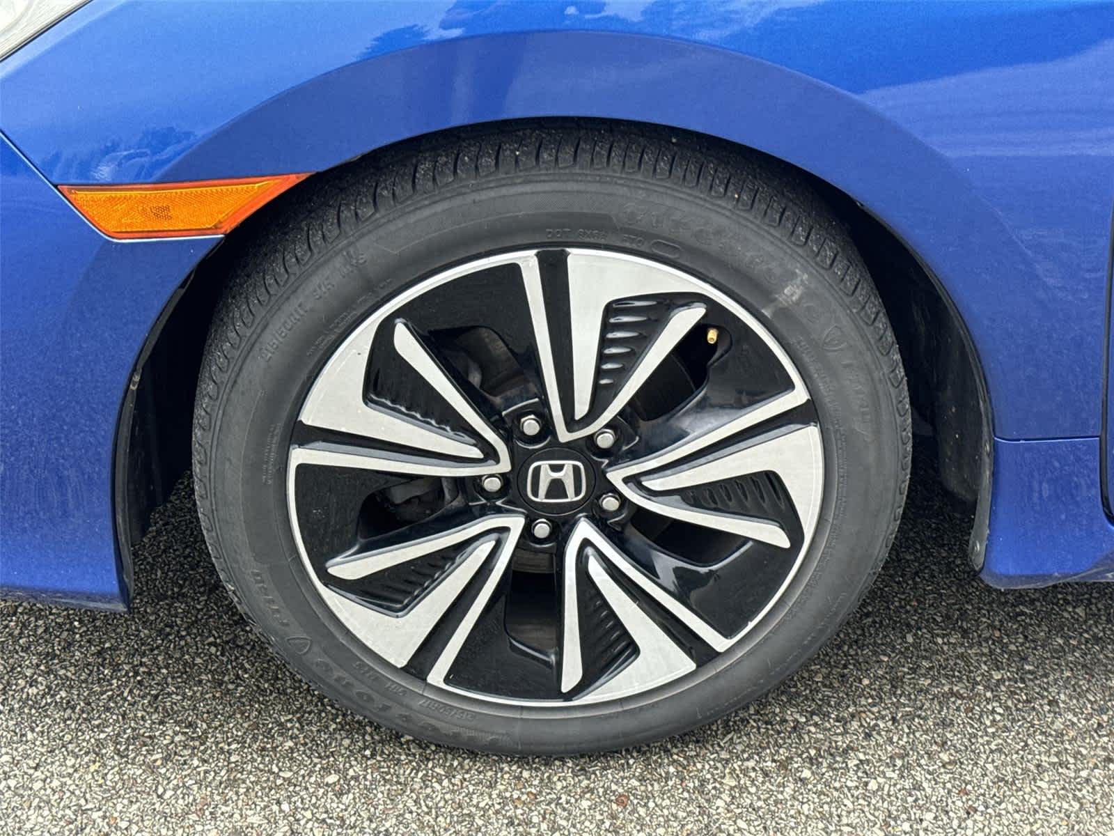 Thumbnail: 2016 Honda Civic - 11