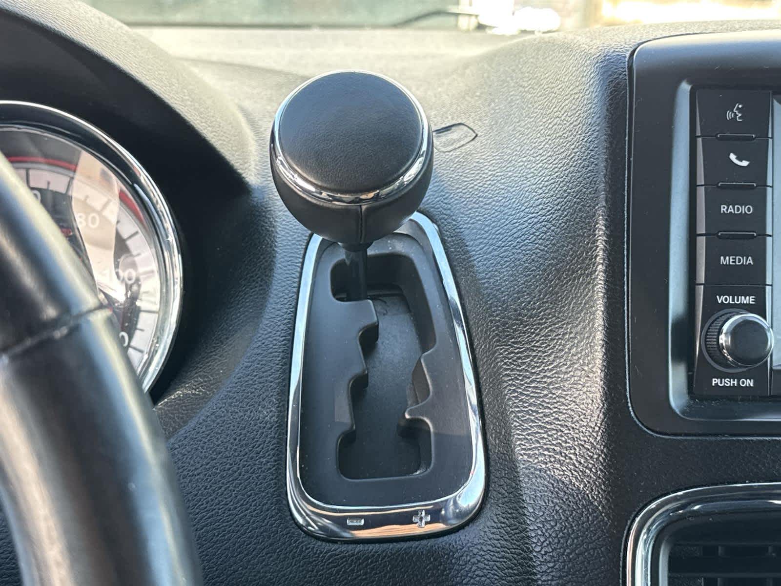 Thumbnail: 2019 Dodge Grand Caravan - 29