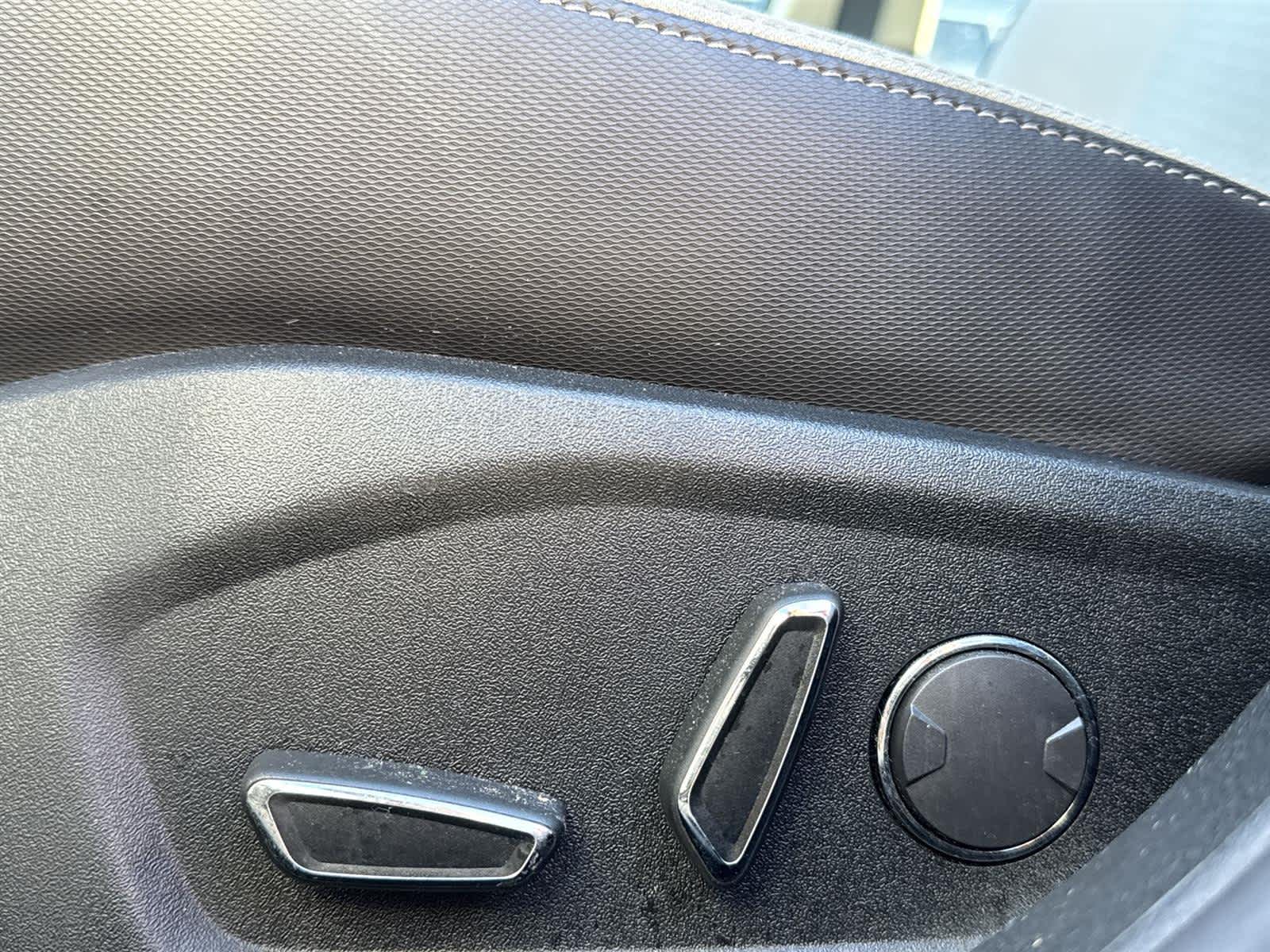 Thumbnail: 2019 Ford Fusion - 14