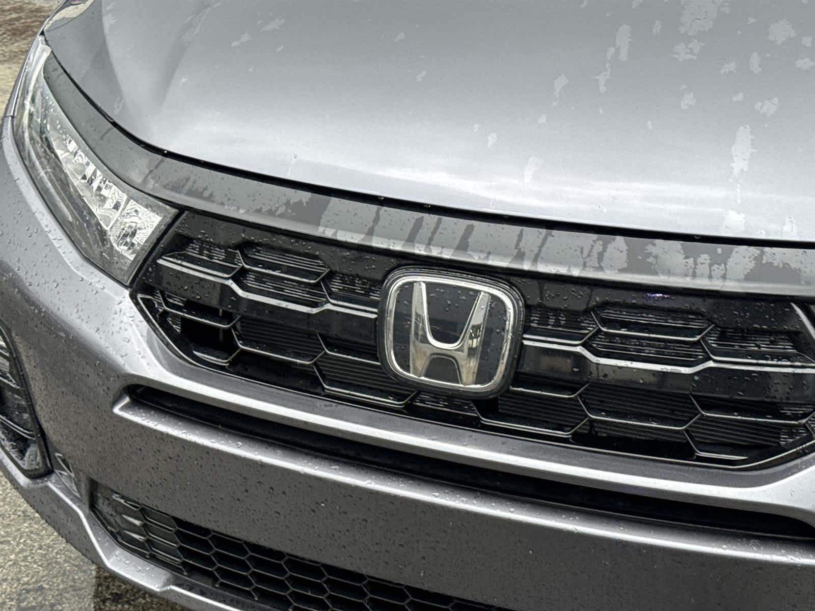 Thumbnail: 2025 Honda Odyssey - 10