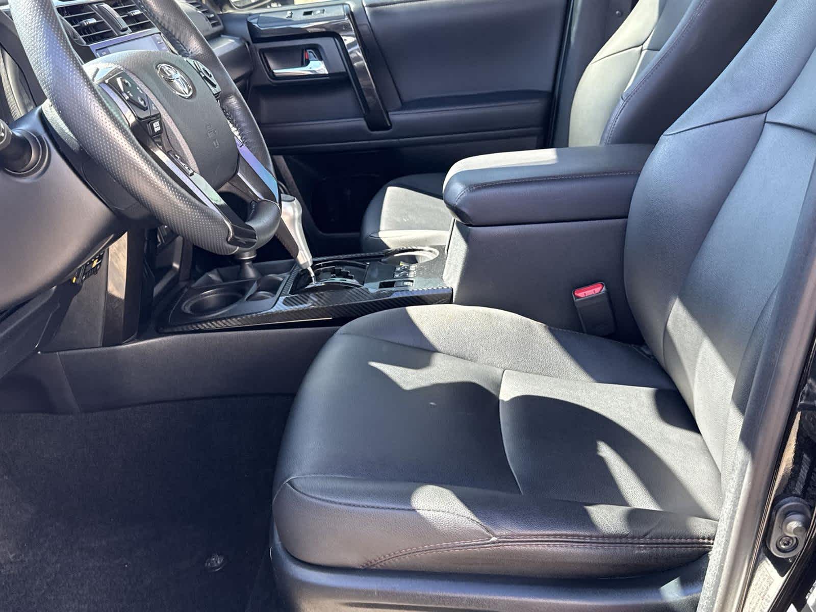 Thumbnail: 2023 Toyota 4Runner - 12