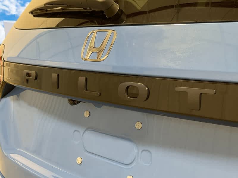 Thumbnail: 2025 Honda Pilot - 7
