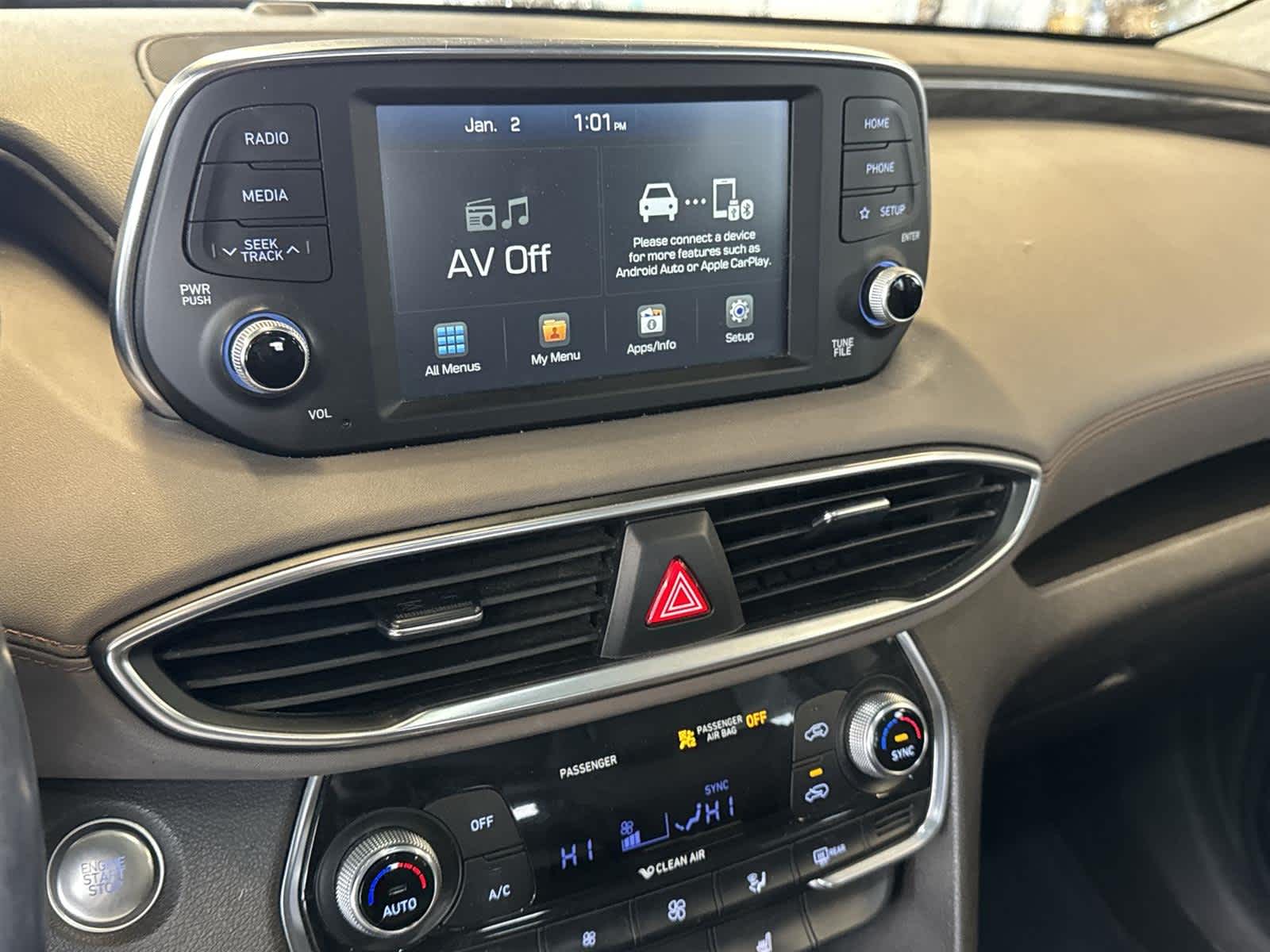 Thumbnail: 2019 Hyundai Santa Fe - 25