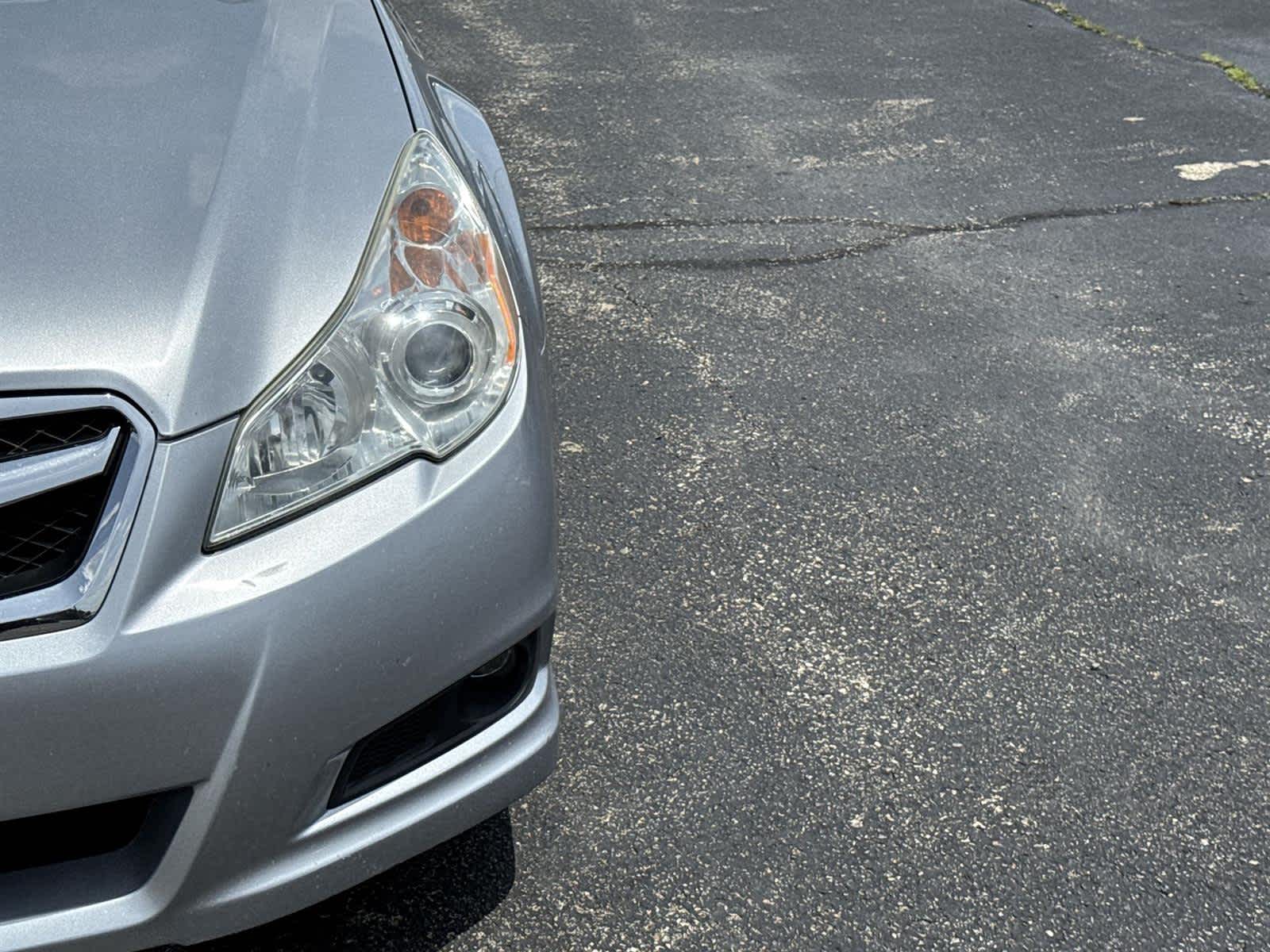Thumbnail: 2012 Subaru Legacy - 10