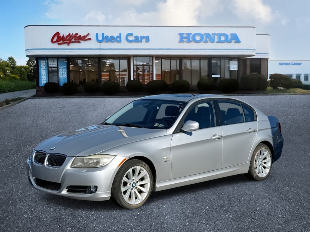 Used 2011 BMW 3 Series 328i xDrive Sedan