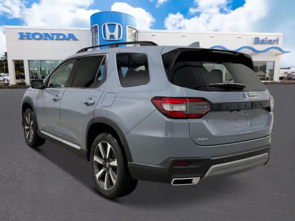 New 2025 Honda Pilot Touring SUV