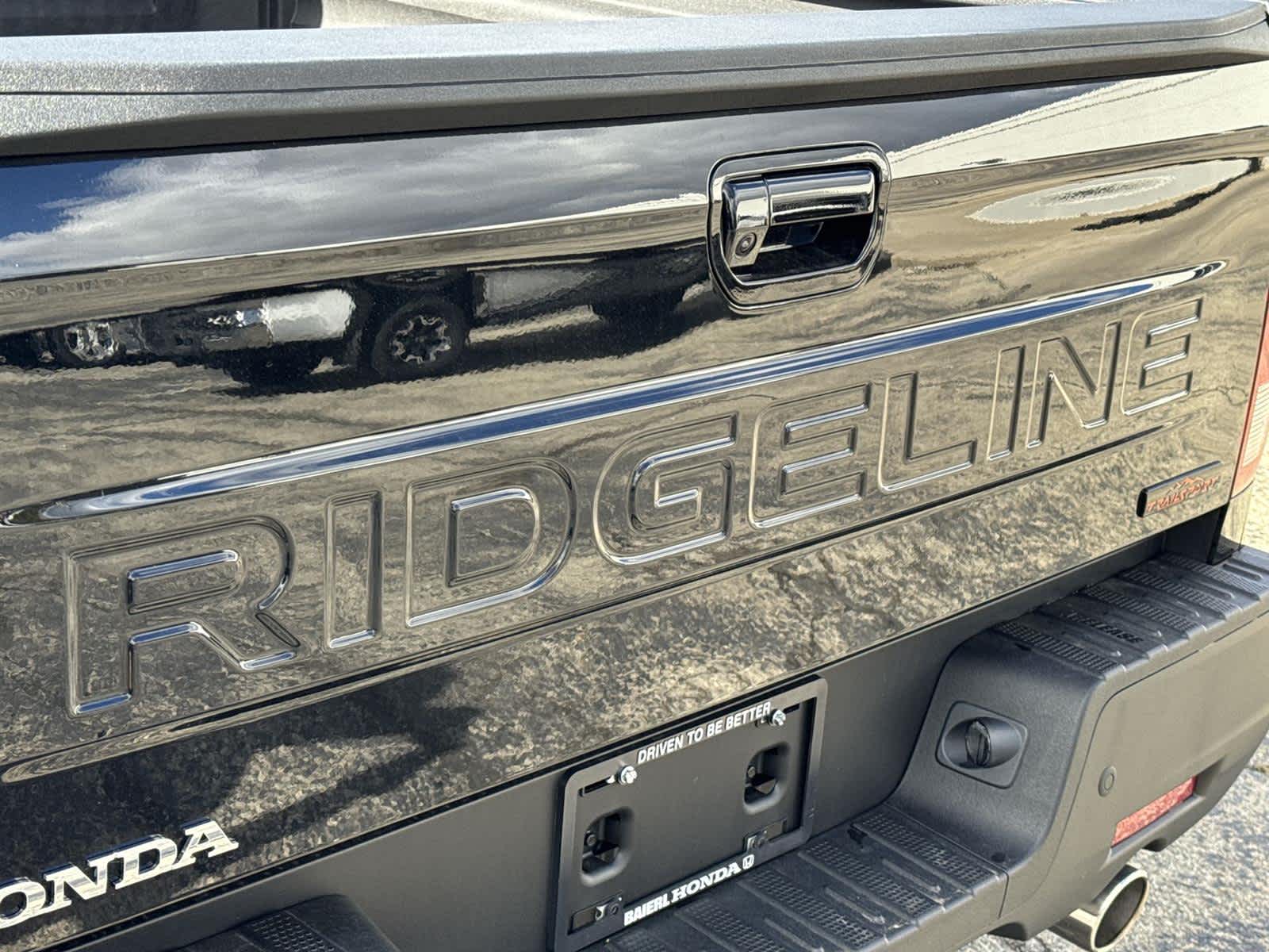 Thumbnail: 2025 Honda Ridgeline - 11