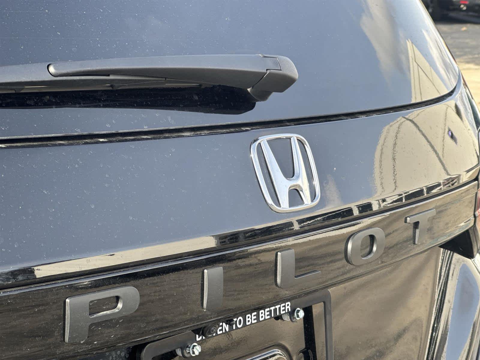 Thumbnail: 2025 Honda Pilot - 11
