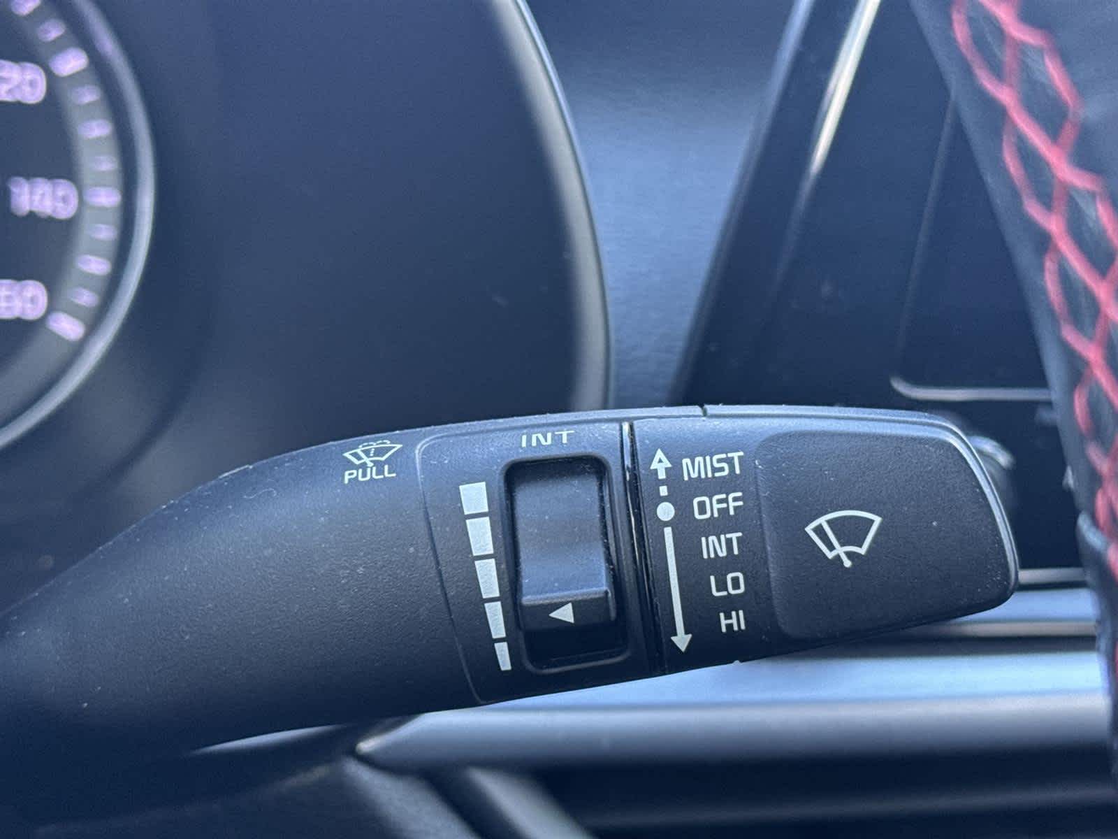 Thumbnail: 2022 Kia Forte - 21