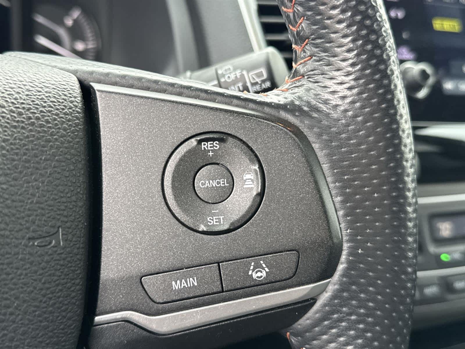 Thumbnail: 2022 Honda Passport - 21