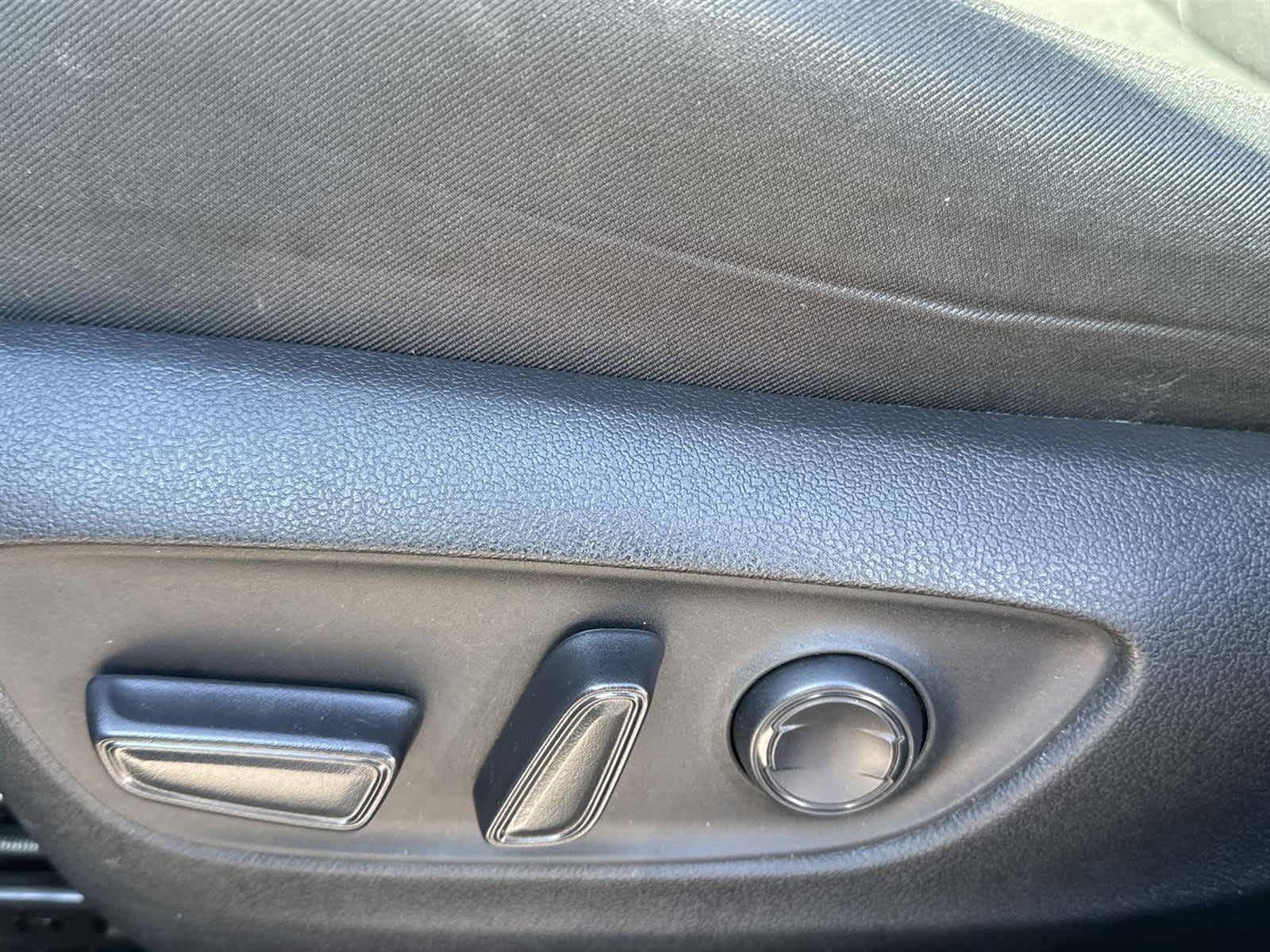 Thumbnail: 2024 Toyota RAV4 - 13