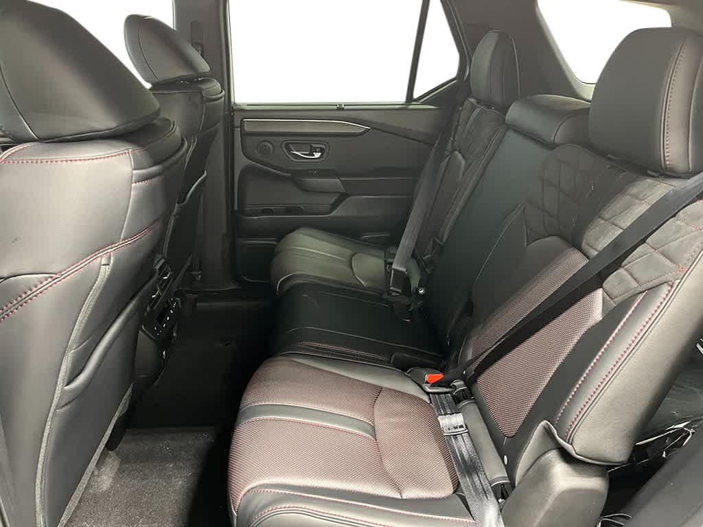 Thumbnail: 2026 Honda Pilot - 23