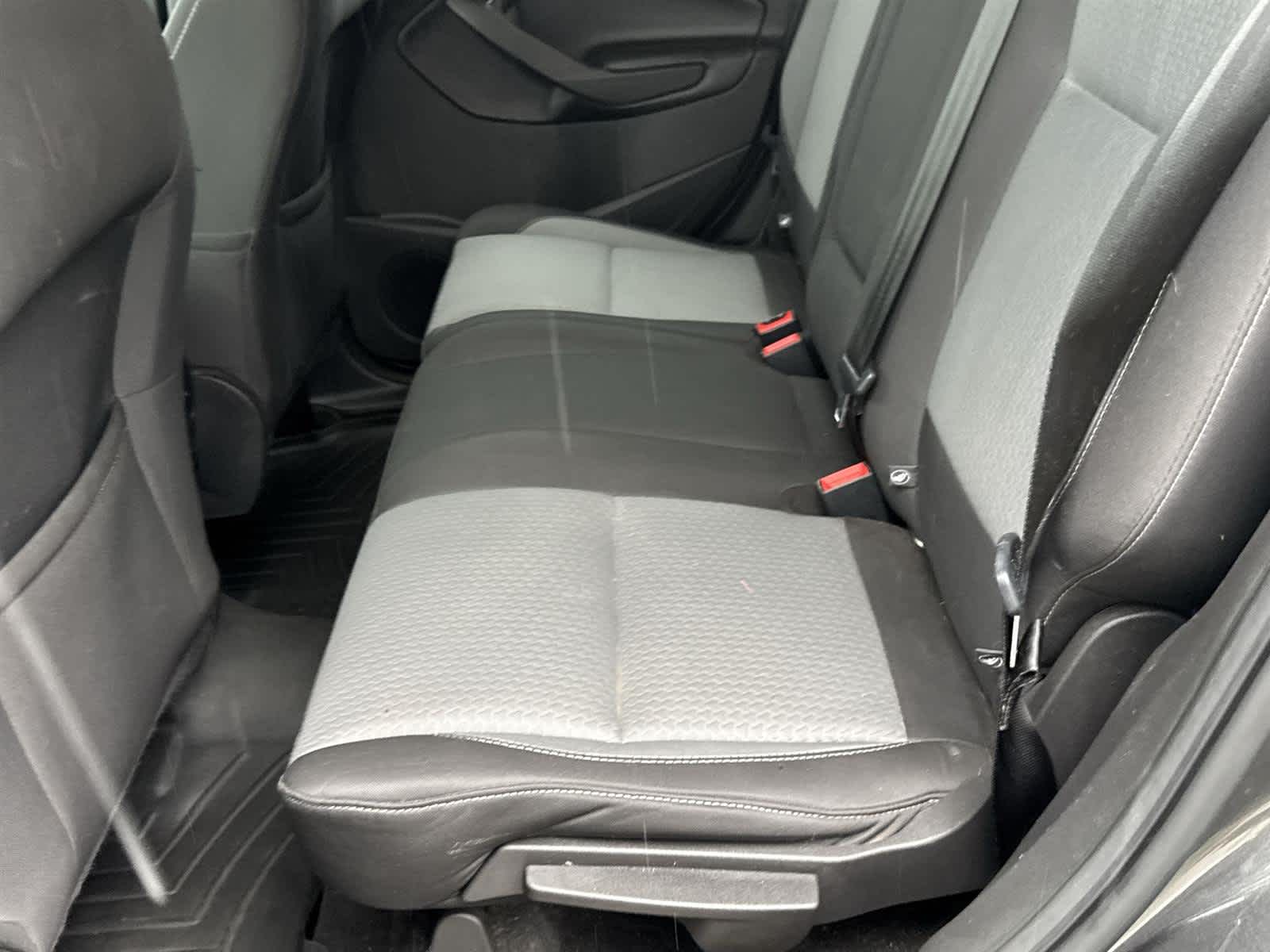 2017 Ford Escape SE 14