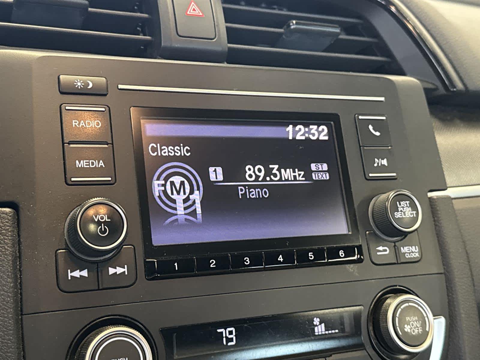 Thumbnail: 2018 Honda Civic - 26