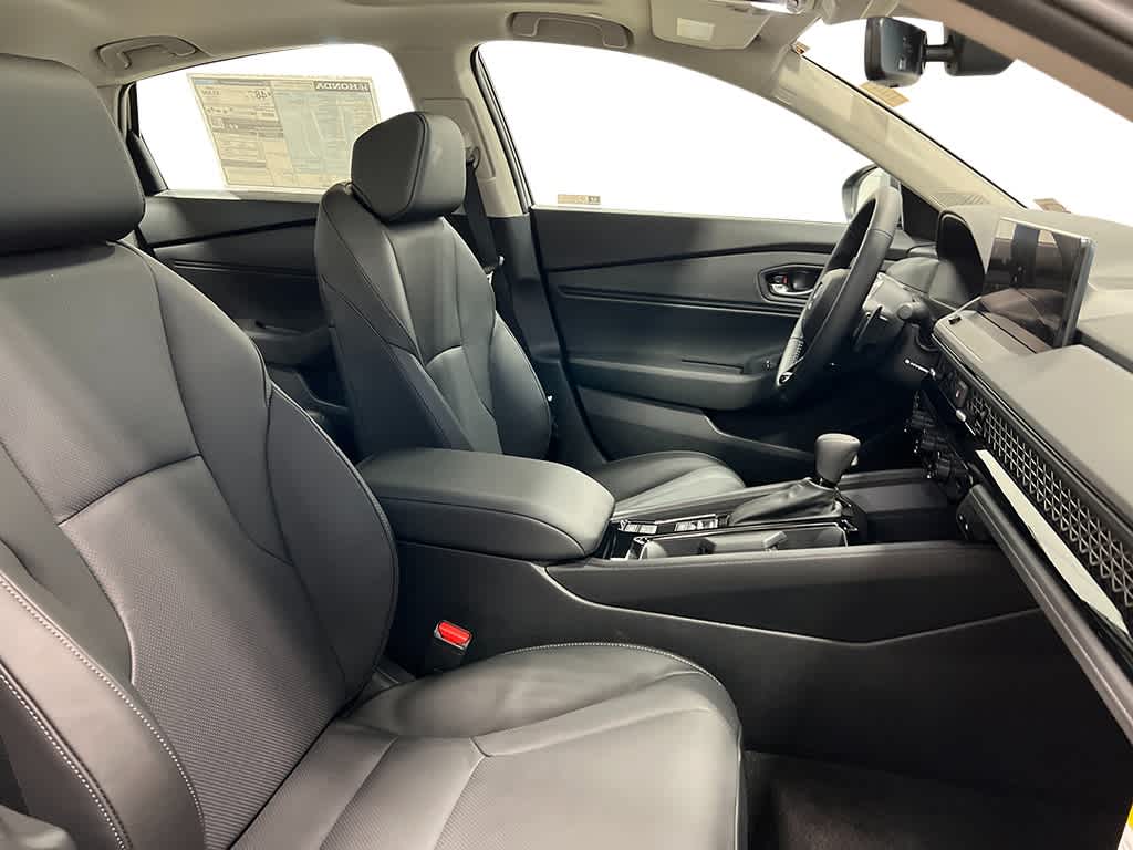 Thumbnail: 2025 Honda Accord - 32