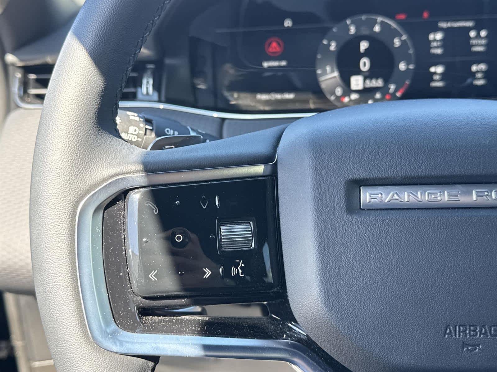 2023 Land Rover Range Rover Evoque R-Dynamic S 18