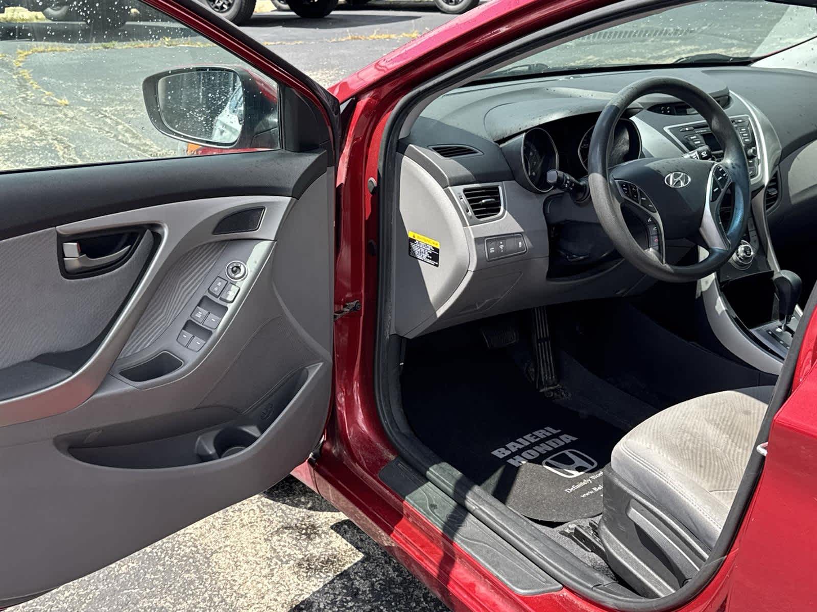 Thumbnail: 2013 Hyundai Elantra - 2
