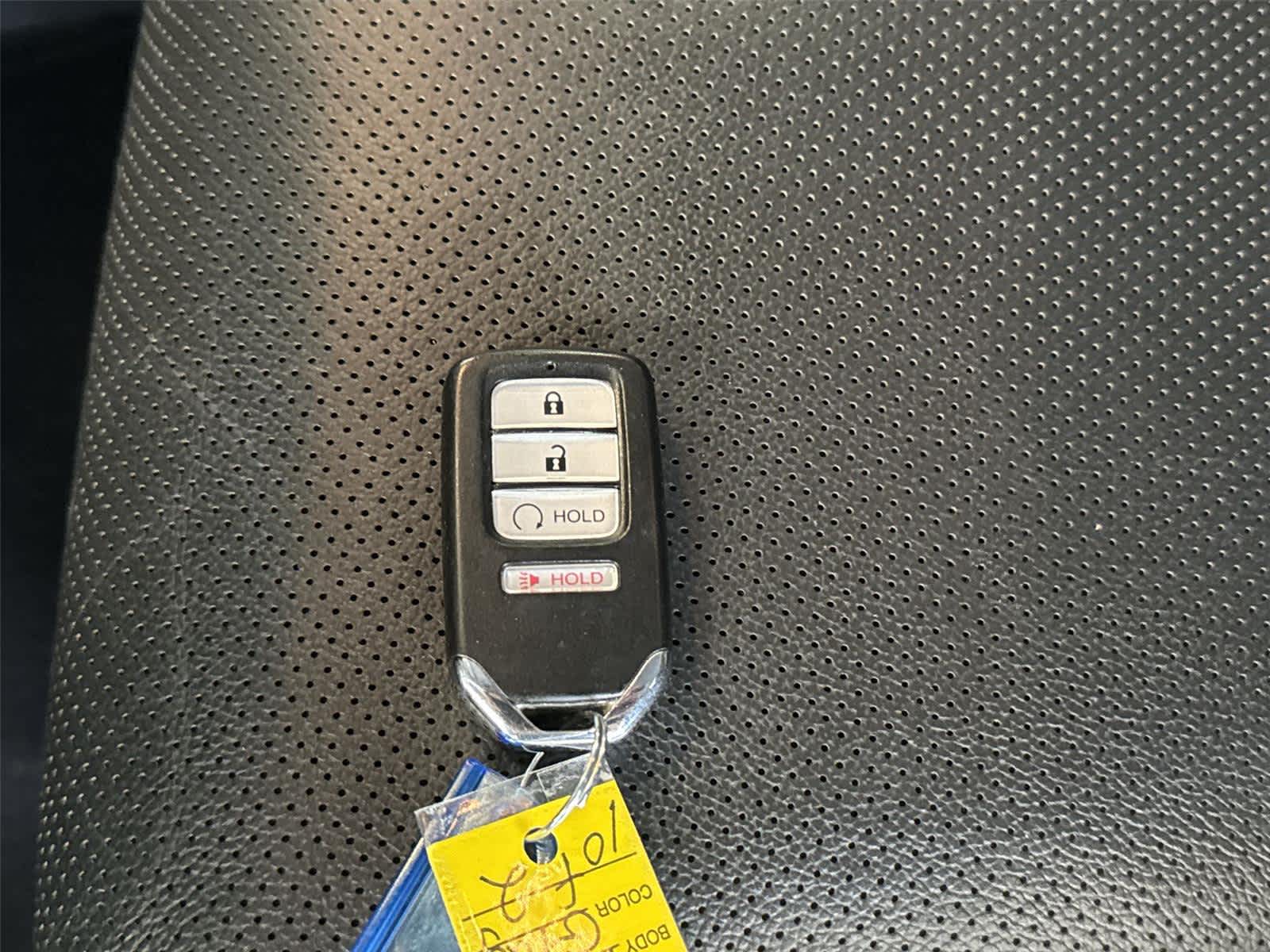 Thumbnail: 2017 Honda Ridgeline - 31