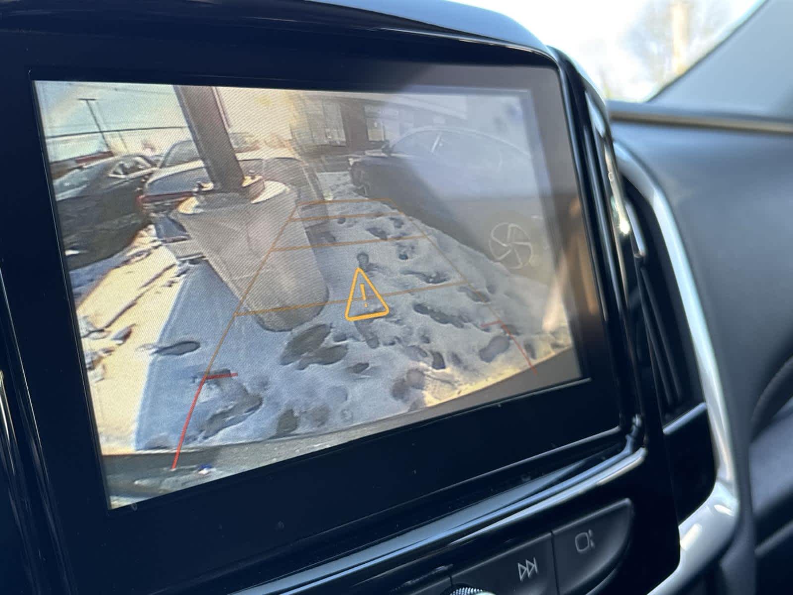 Thumbnail: 2019 Chevrolet Traverse - 24