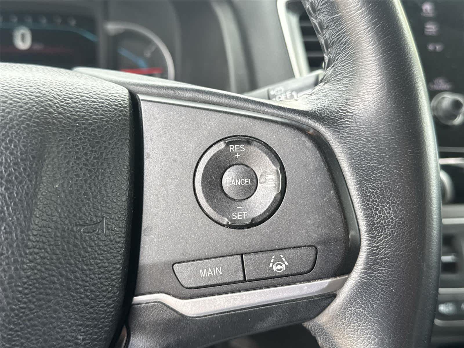 Thumbnail: 2020 Honda Pilot - 19