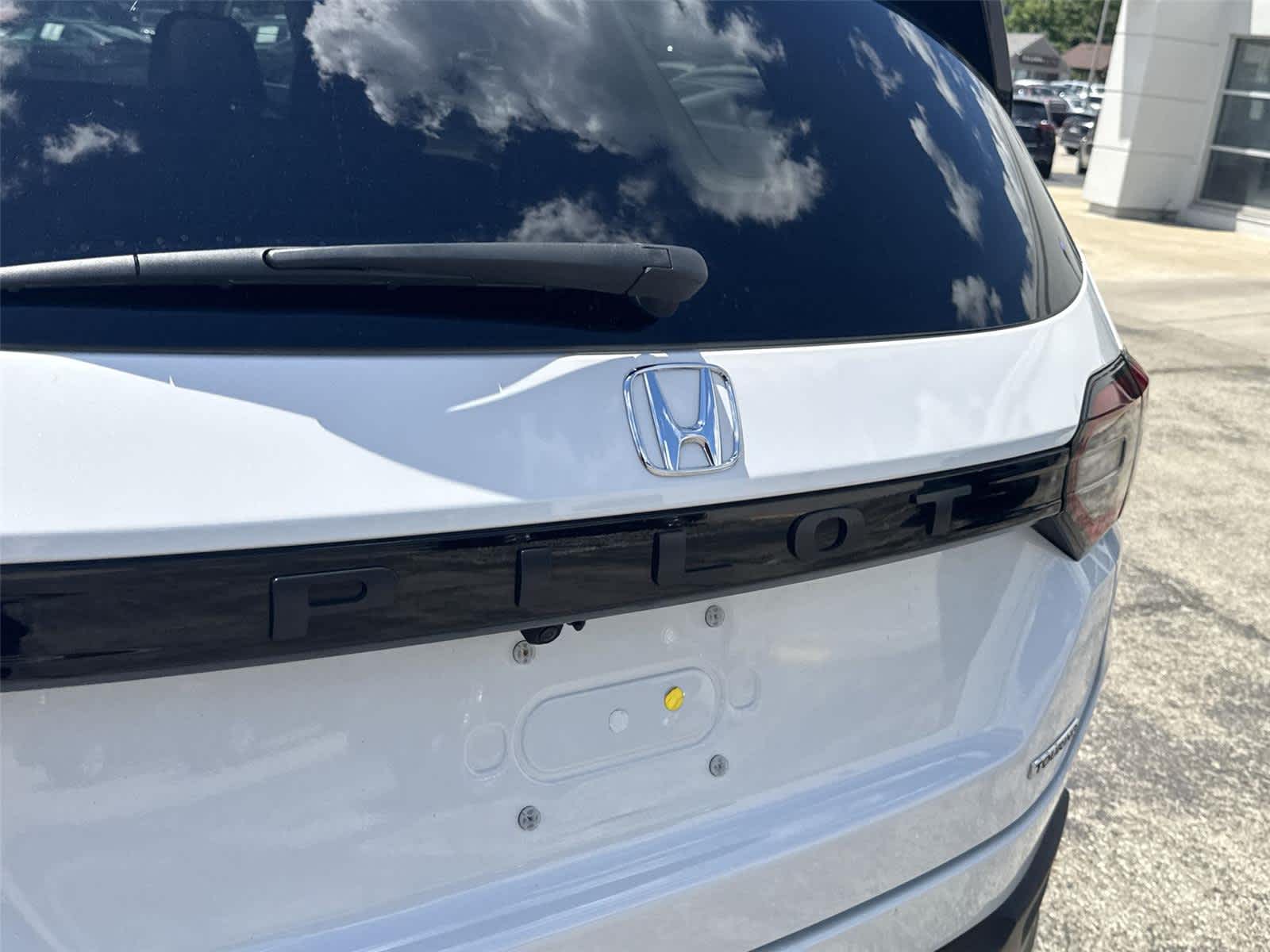 Thumbnail: 2025 Honda Pilot - 11