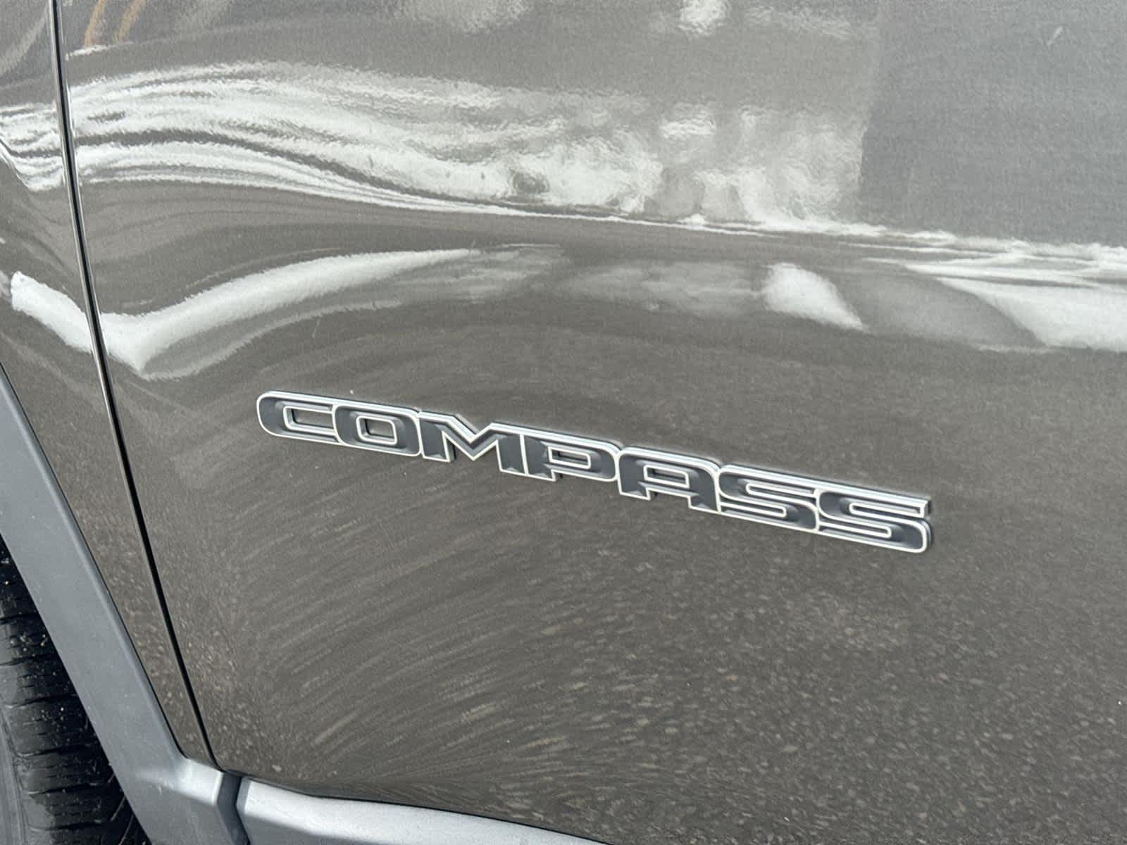 Thumbnail: 2018 Jeep Compass - 11