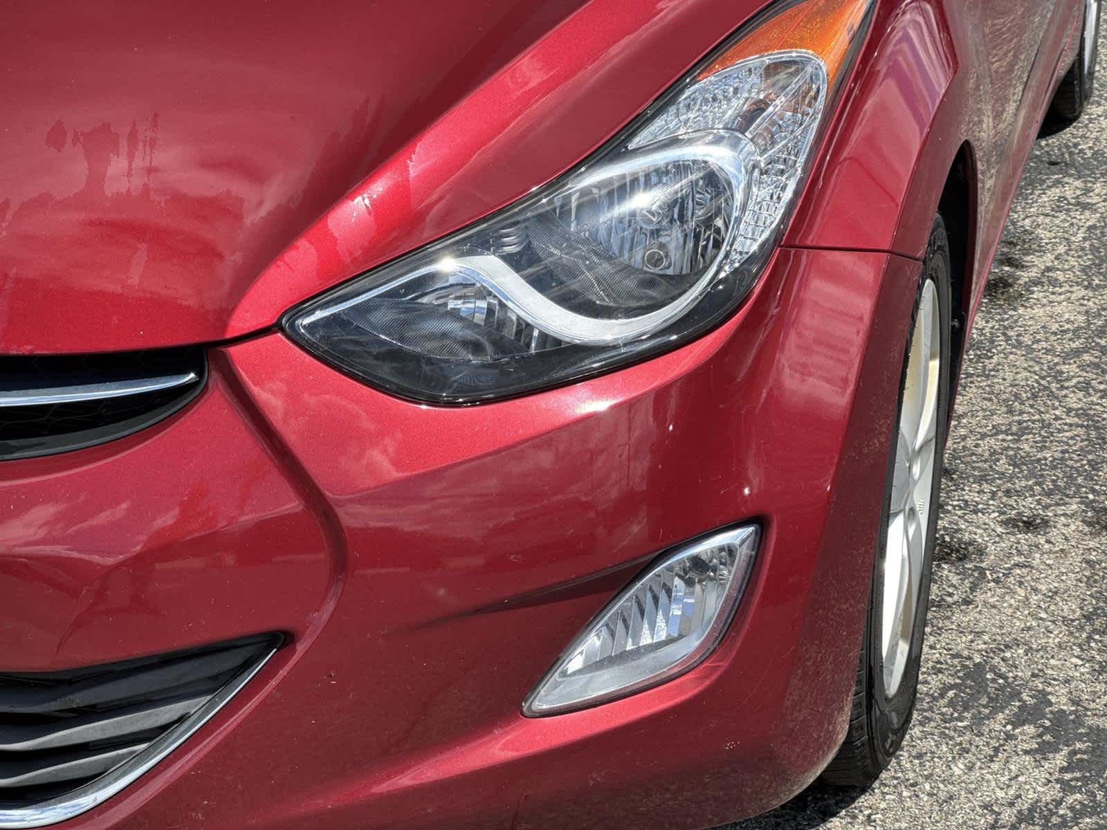 Thumbnail: 2013 Hyundai Elantra - 10
