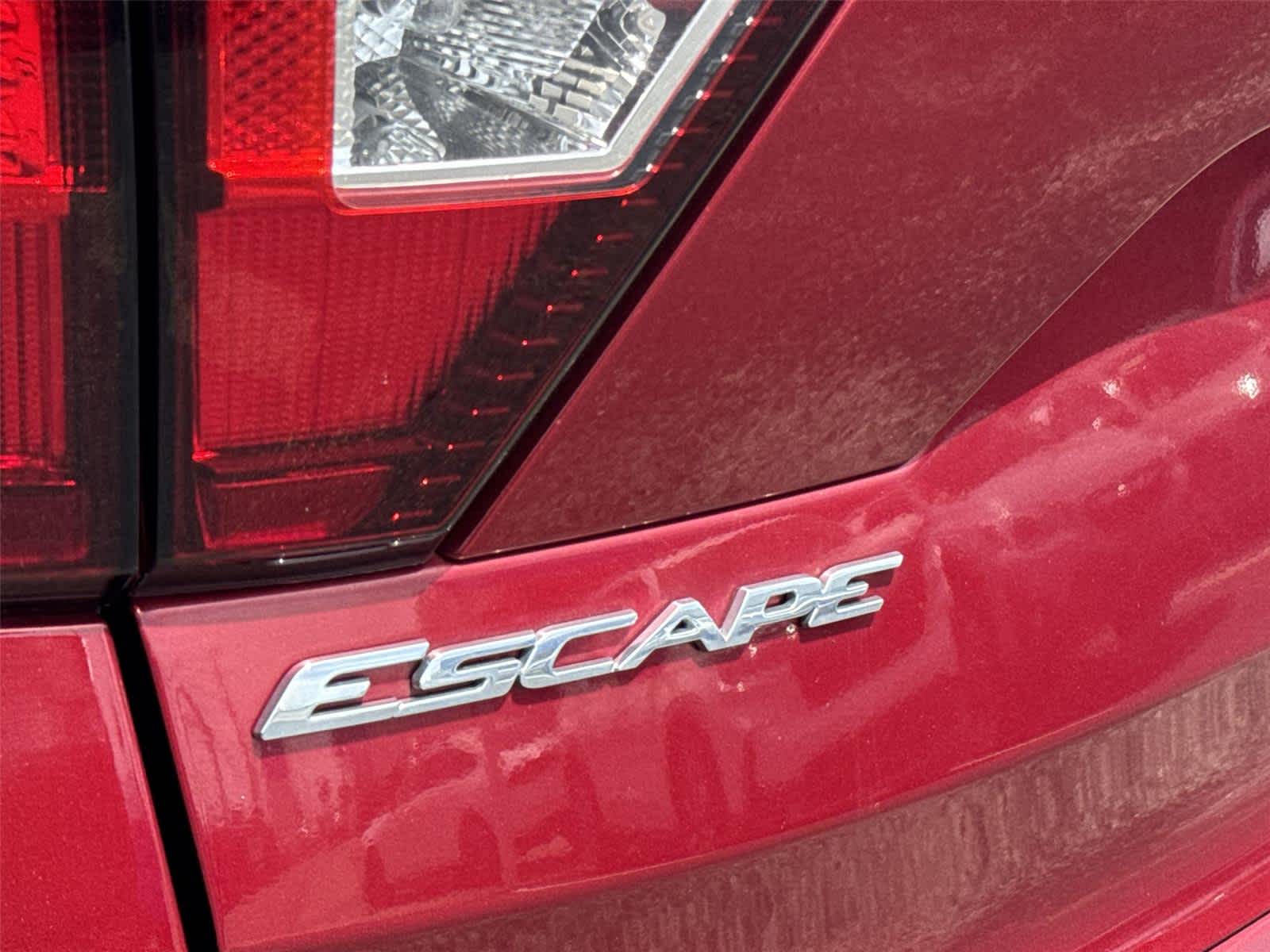 Thumbnail: 2019 Ford Escape - 11