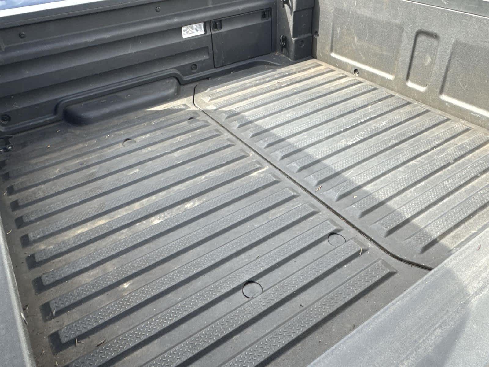 Thumbnail: 2017 Honda Ridgeline - 16