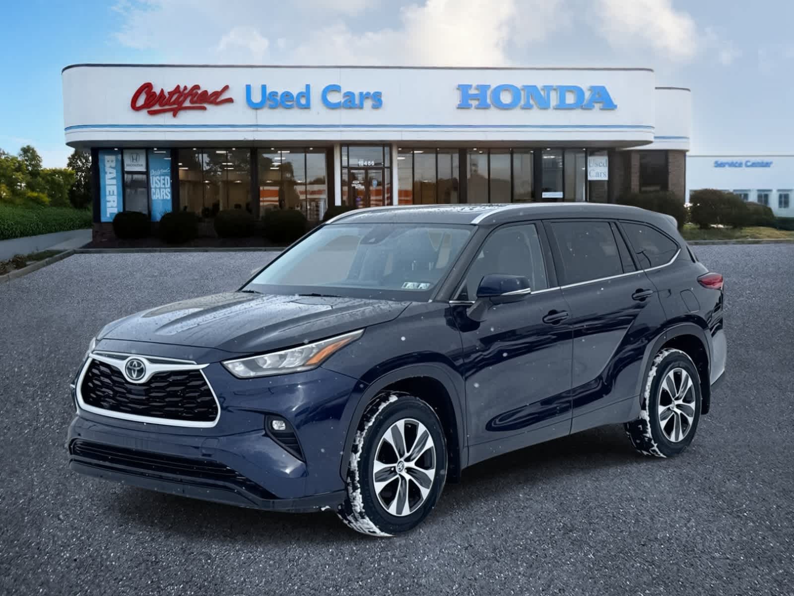 Thumbnail: 2020 Toyota Highlander - 1