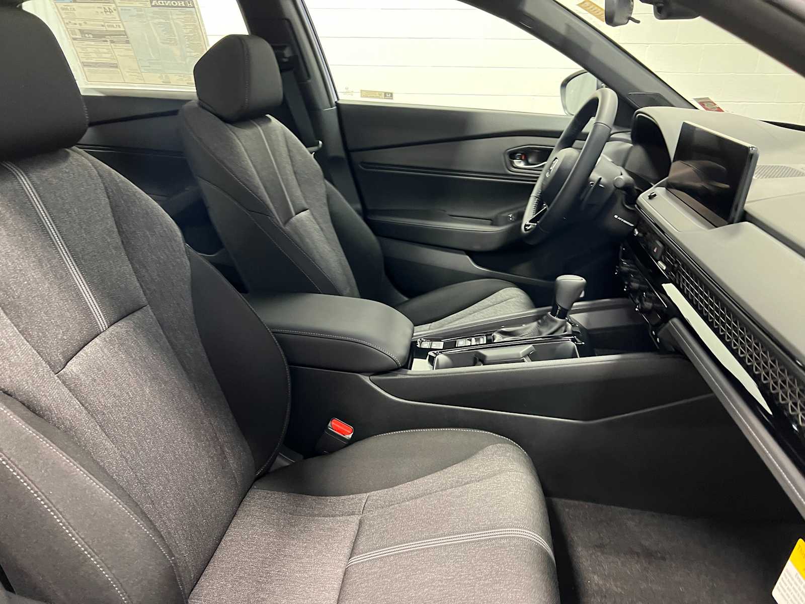 2025 Honda Accord Sport 29