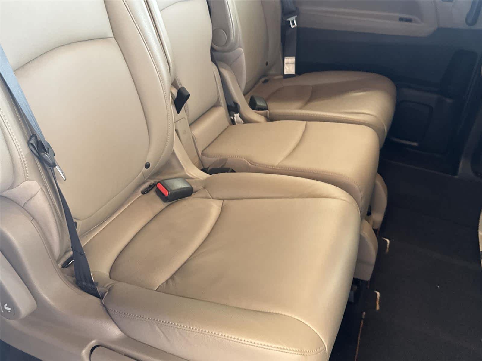 Thumbnail: 2018 Honda Odyssey - 15